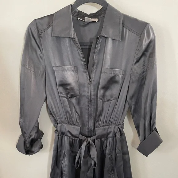 Gray silk dress - Banana Republic - Picture 3 of 3